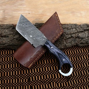 Custom Made Damascus Skinner Knife With Beautiful Handle & Leather Sheath